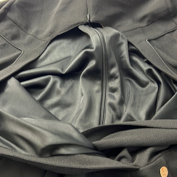 Elegant Black Jumpsuit - Picture 7 of 13